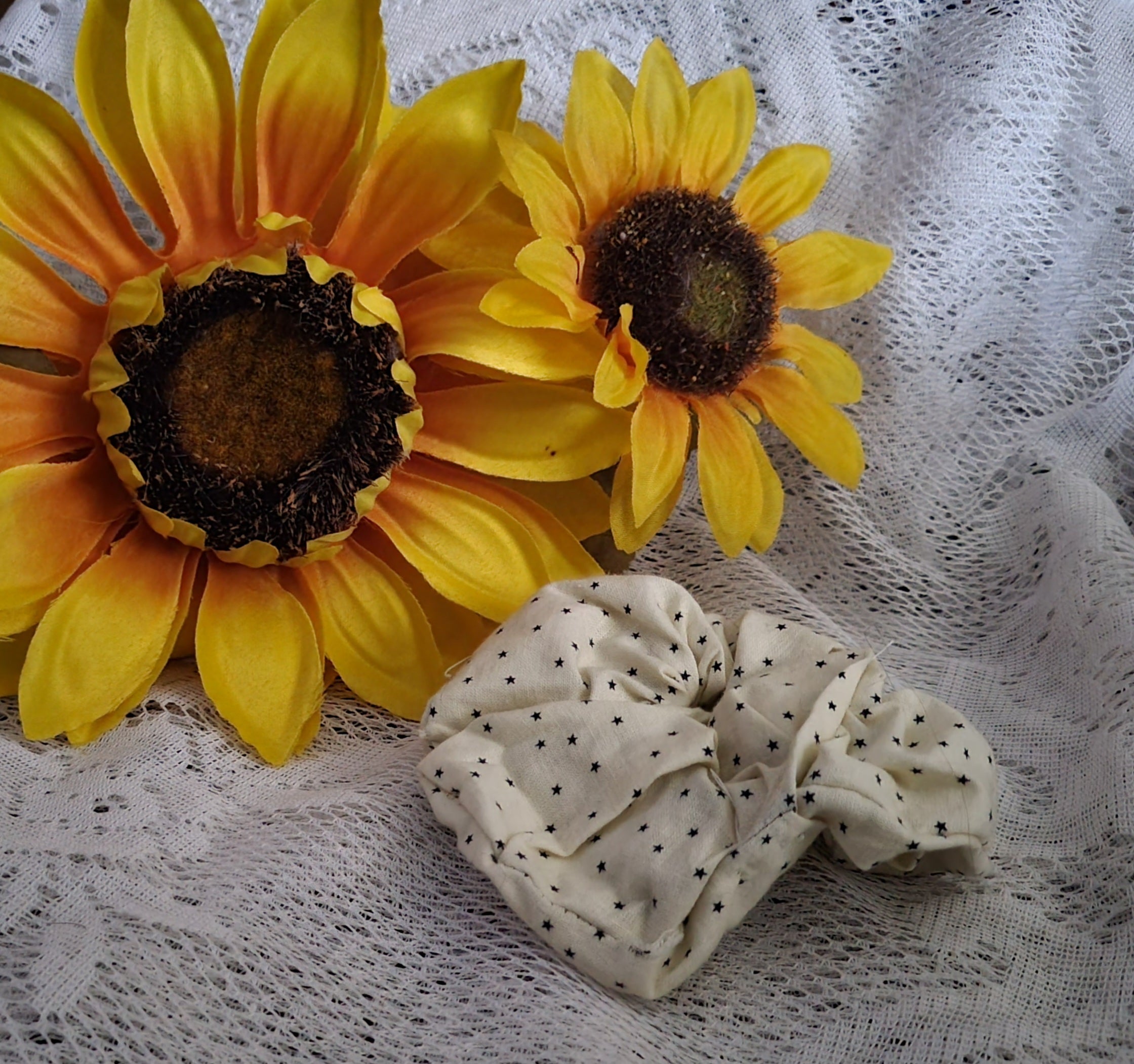 Handmade Scrunchies – White Floral & Cream Star Dot Hair Tie Set | Cute Vintage Cotton Hair Accessories | Gift for Her