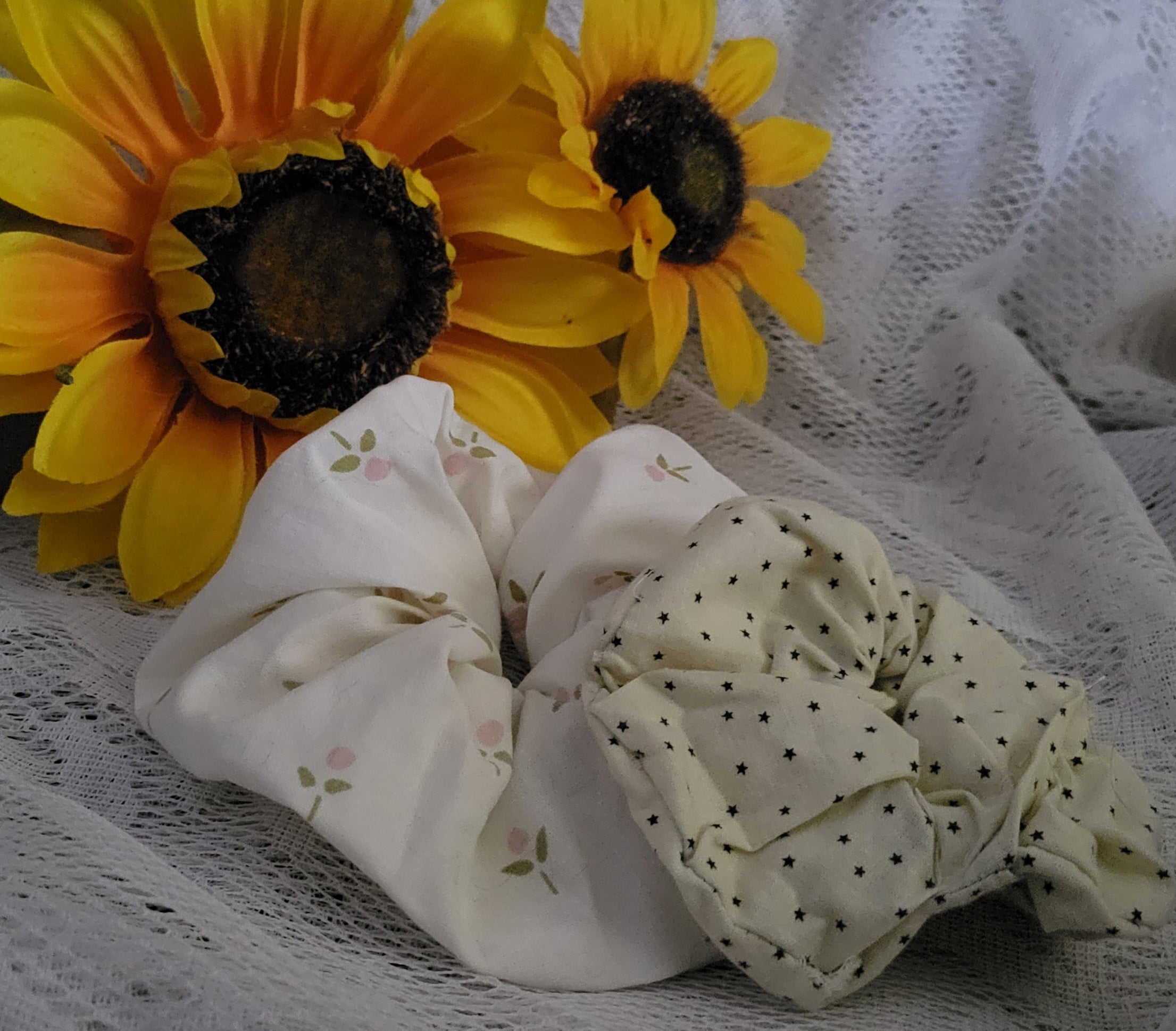 Handmade Scrunchies – White Floral & Cream Star Dot Hair Tie Set | Cute Vintage Cotton Hair Accessories | Gift for Her