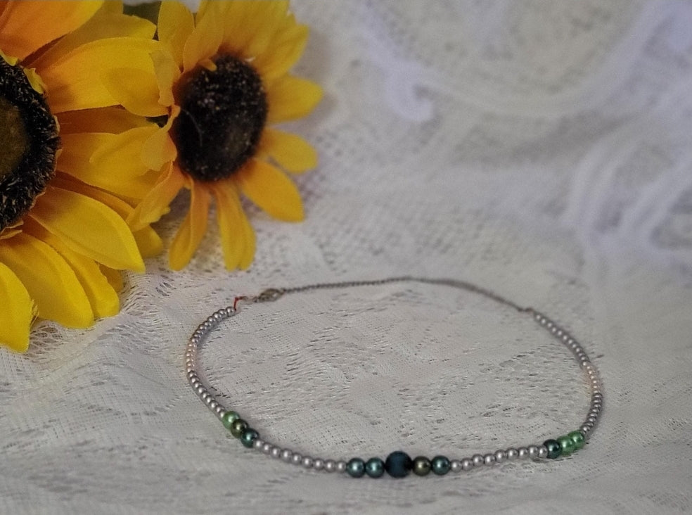 Handmade Pearl Choker Bracelet | Emerald Crystal Beaded Necklace